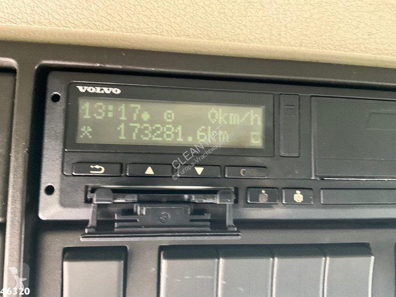 Camión Volvo 500 Euro 6 HMF 50 Tonmeter...