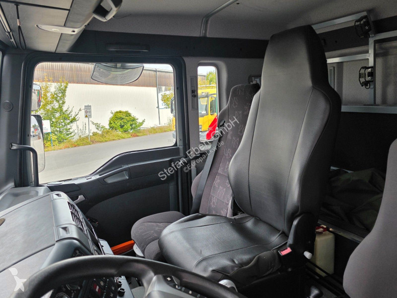 Camion MAN 18.360 4x4 BB 3 Sitze Schalter...