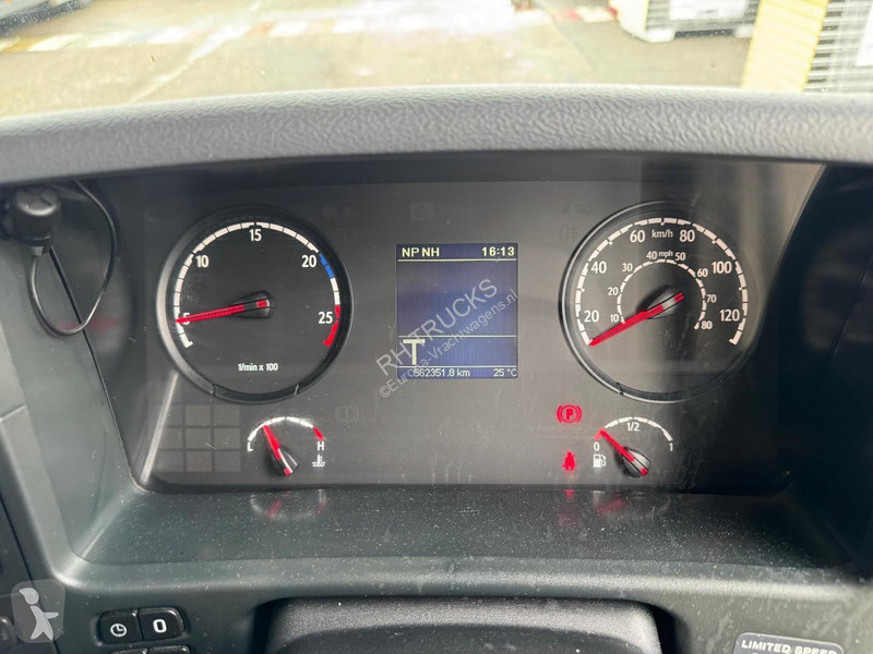 Camión Scania P410 RHD 6X2 EURO 6 + HUNWICK 3...