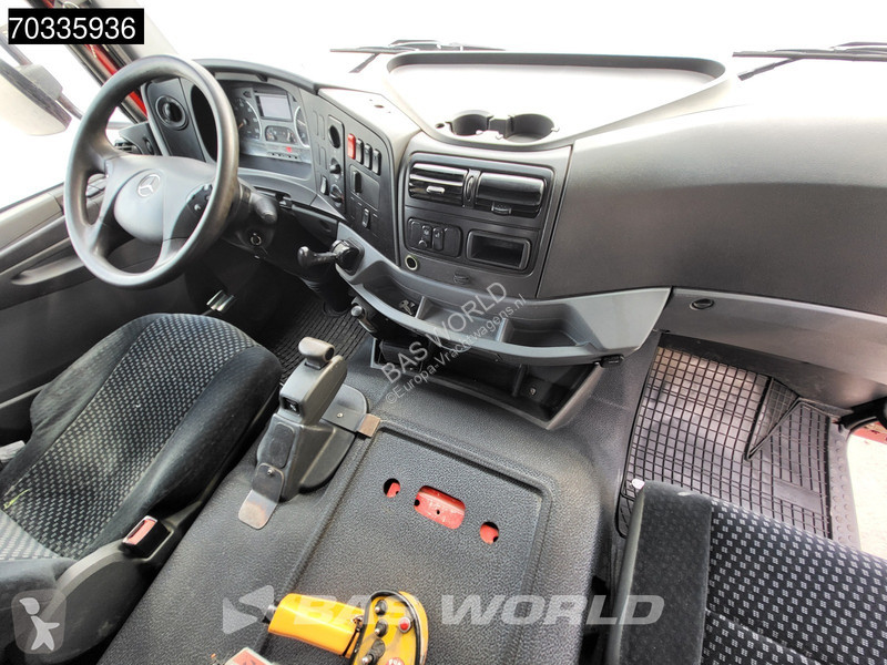 Camión Mercedes 1824 4X2 NL-Truck 14tons HYVA...