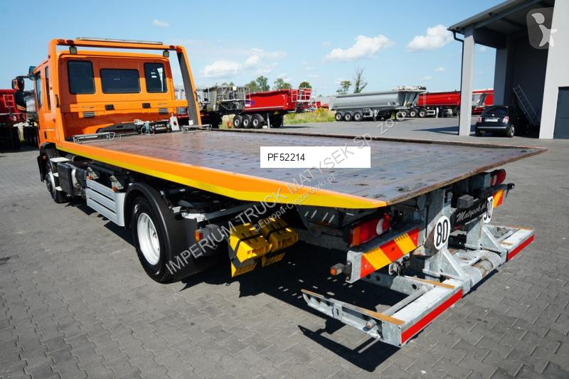 Camión Iveco EUROCARGO / LAWETA HYDRAULICZNA /...