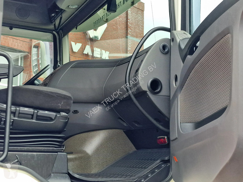 Kamion DAF SuperSpacecab 6x2 - BDF - Loadlift -...