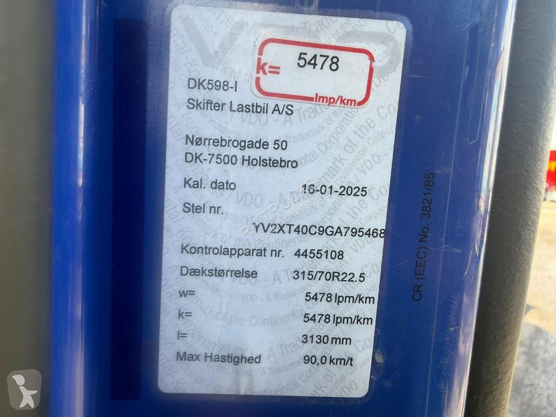 Volvo 500 6X2 EURO 6 + ZEPRO LIFT truck