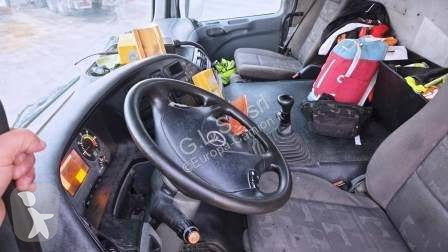 Camión Mercedes 3335