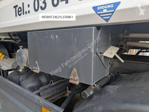 Teherautó Mercedes LKW Tankfahrzeug