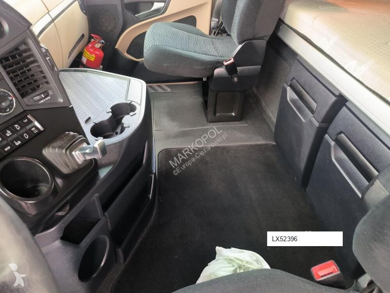 Teherautó Mercedes Firanka