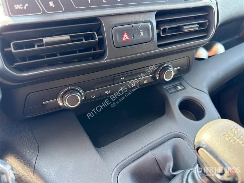 Camión Toyota Proace CITY 1.5D 100CV S&S MT L2...