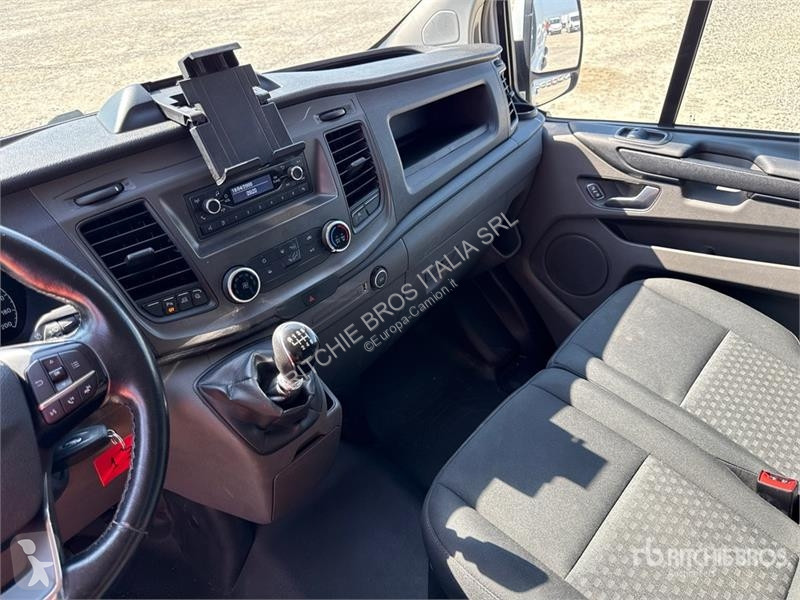 Camión Ford CUSTOM TREND 2.0 TDCI Van Truck
