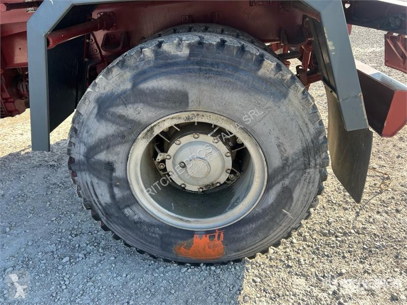 Camión Astra 1 T/A Dump Truck (Inoperable)