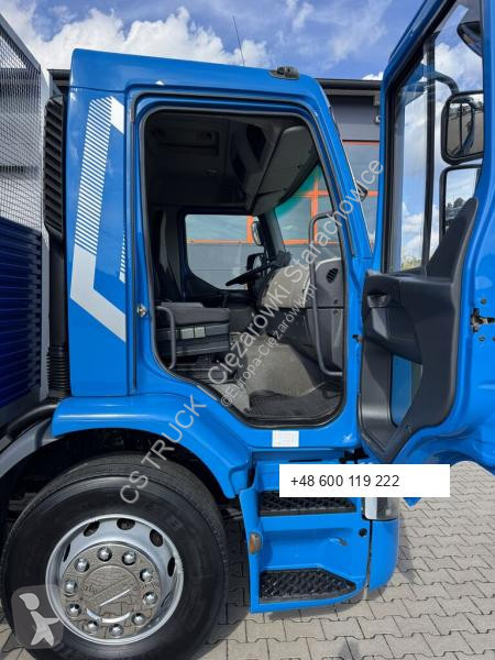 Teherautó Renault 270 DXI