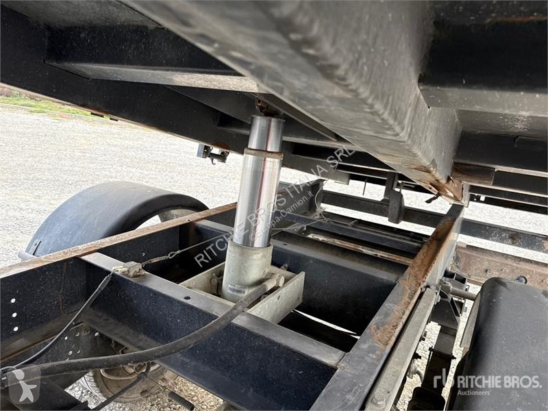 Lastbil Iveco 35-120 Dump Truck