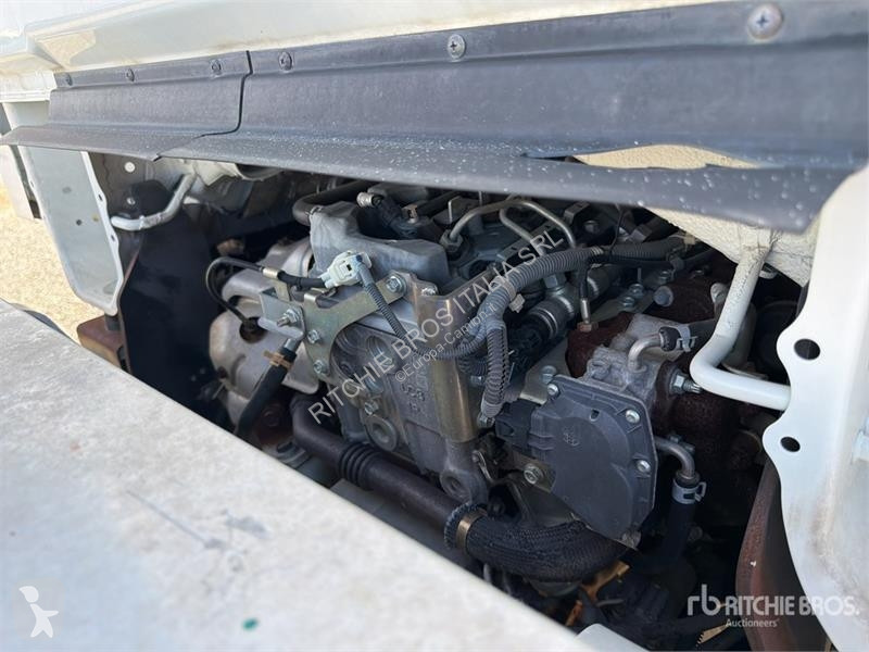Lastbil Nissan Multitel HX200 20 m on Nissan...