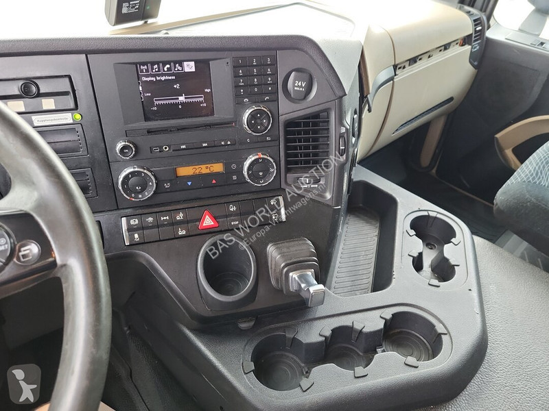 Lastbil Mercedes 2540