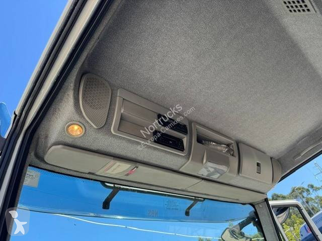Camion Iveco 180E32