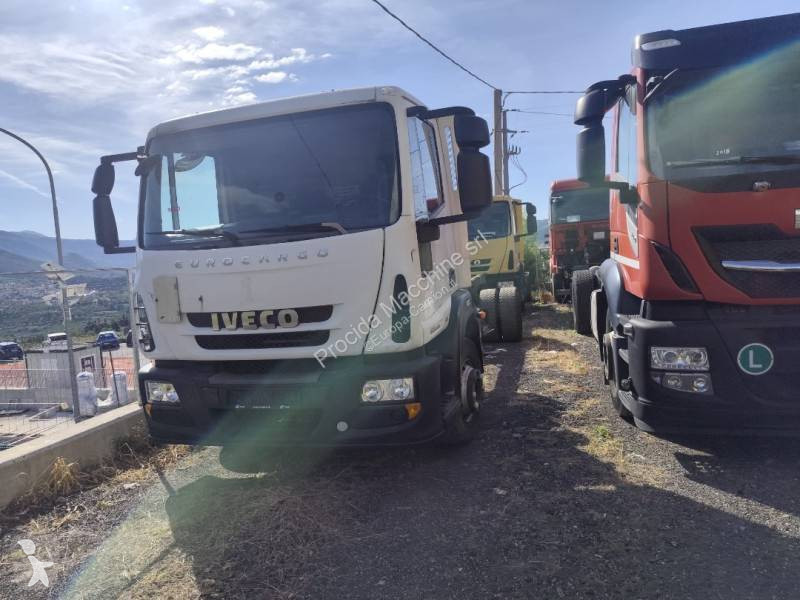 Camion Iveco 150 E 22