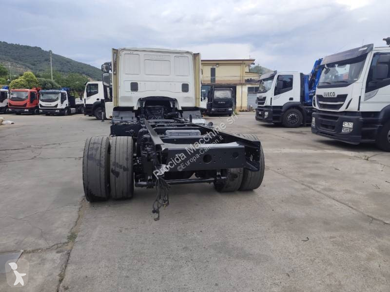 Camion Iveco 150 E 22