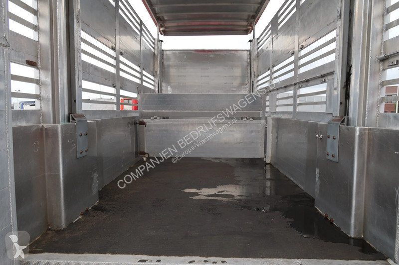 Camion DAF 480 M4SN3 - Livestock transport