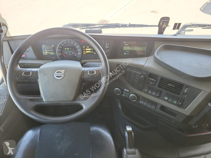 Camião Volvo 500