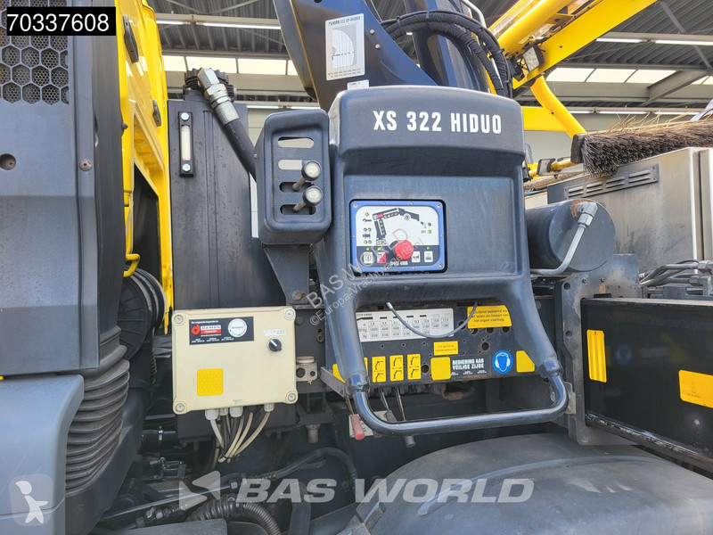 Грузовик MAN TGS 8X4 Miller Industries Vulcan...