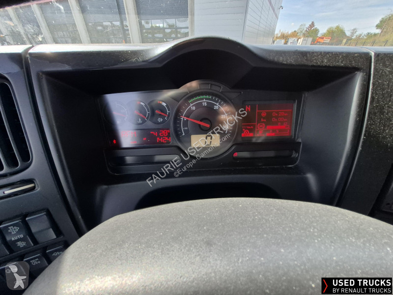 Camion Renault D Wide