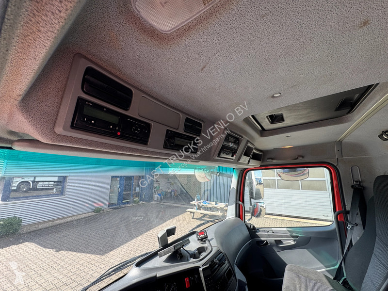 Camion Mercedes 1824 Carrier Xarios 600 /...