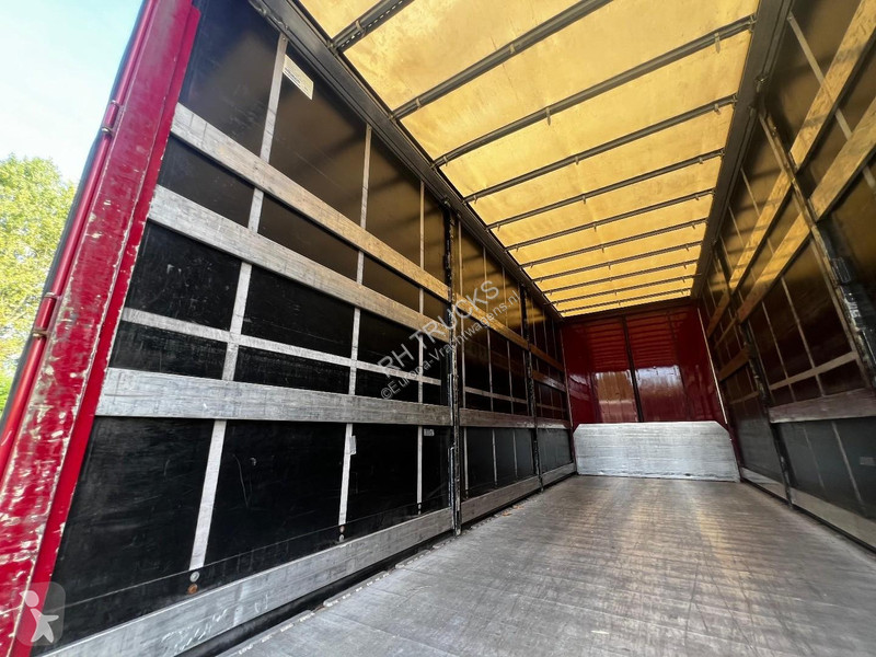 Грузовик DAF 6X2 EURO 6 + SLIDING ROOF + 2 AXLE...