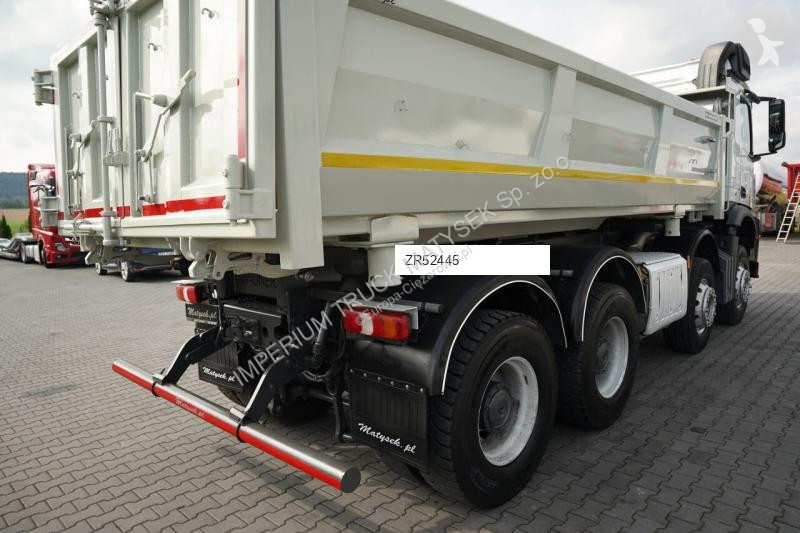 Грузовик Mercedes AROCS 3240 / 8x4 / WYWROTKA...