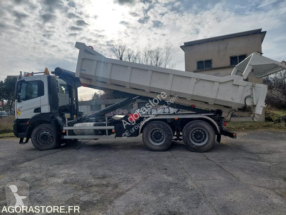 Грузовик Iveco