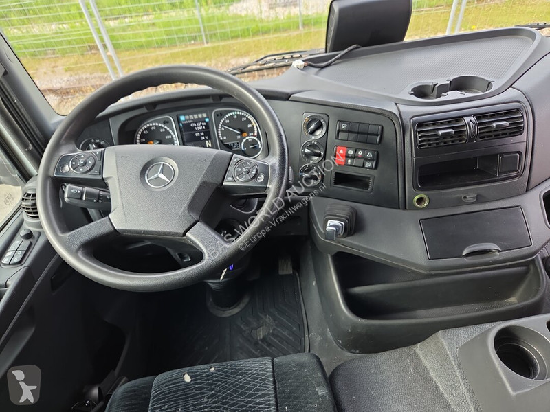 Lastbil Mercedes 1223