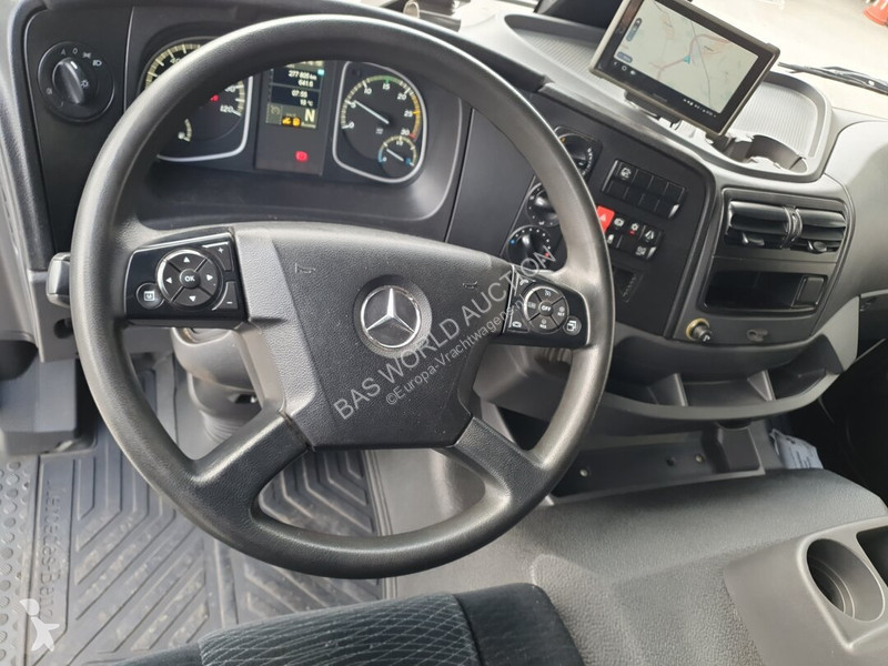 Lastbil Mercedes 1624