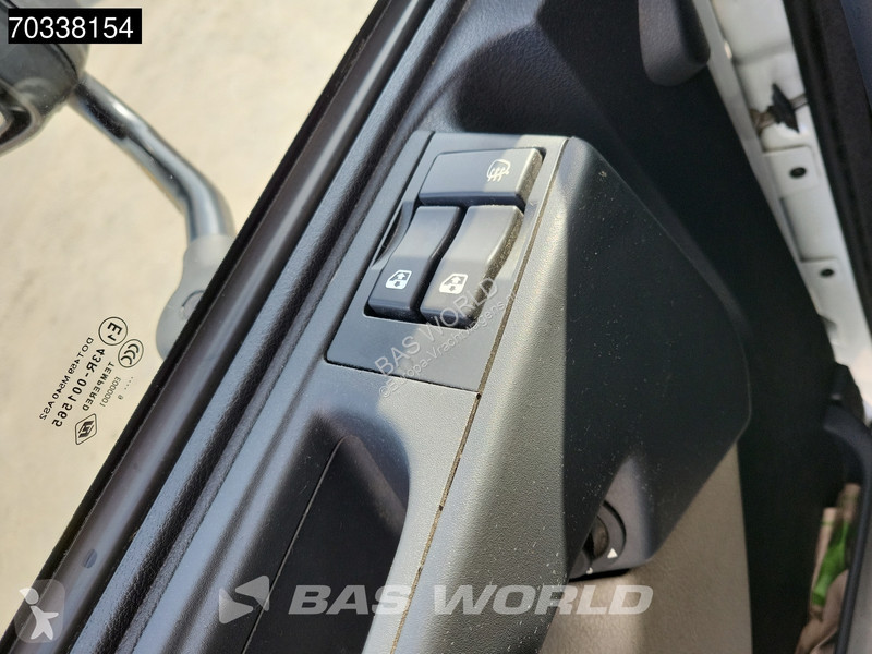 Lastbil Renault 220 4X2 12t Tailgate Manual...