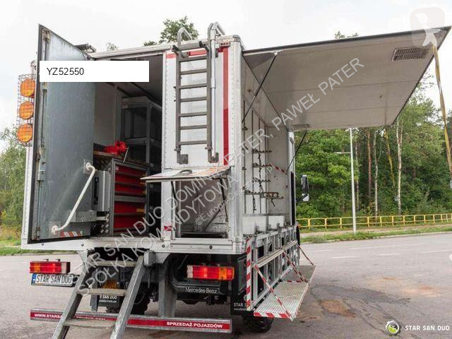 Ciężarówka Mercedes 1226 4x4 mobile workshop