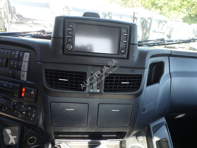 Iveco 310 truck