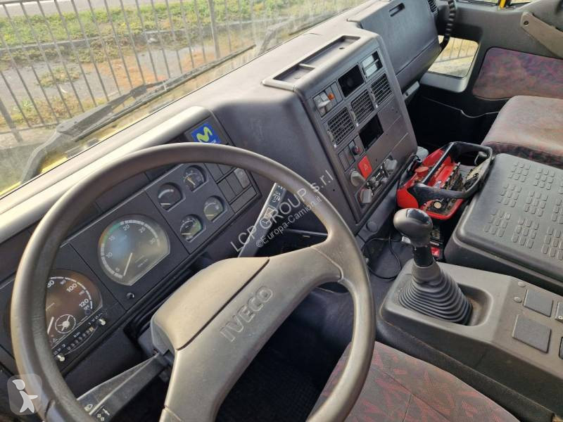 Iveco 260E31 truck