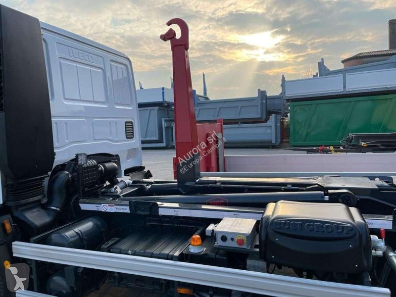Camion Iveco EUROCARGO 80 E18