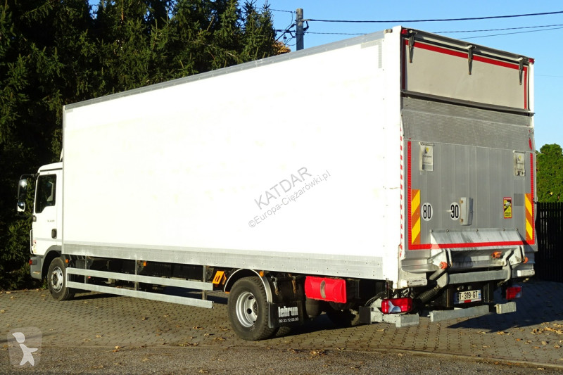 Kamion MAN TGL 12.220 Euro 6 Kontener 18 palet...