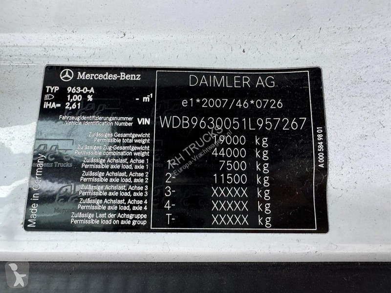 Kamion Mercedes 6X2 EURO 6 + KÄSSBOHRER 2 AXLE...