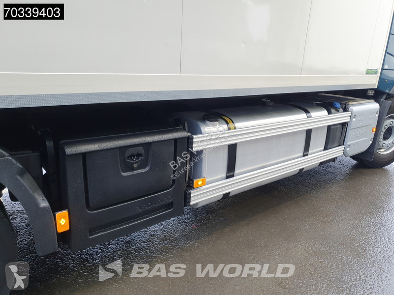 Volvo 460 6X2 Lift+steering axle 1500kg...