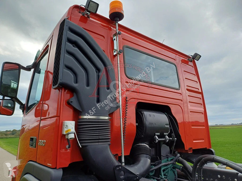 Kamion Volvo 330 HIAB XR21 6x4 (Ex. Brandweer)