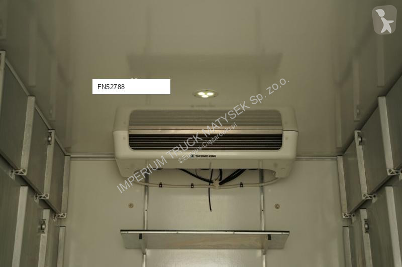 Kamion MAN TGL 10.180 / 4x2 / CHŁODNIA - 6,1 M...