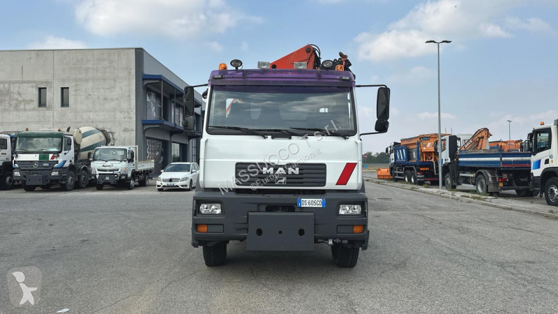 MAN LE280B 4x4 truck