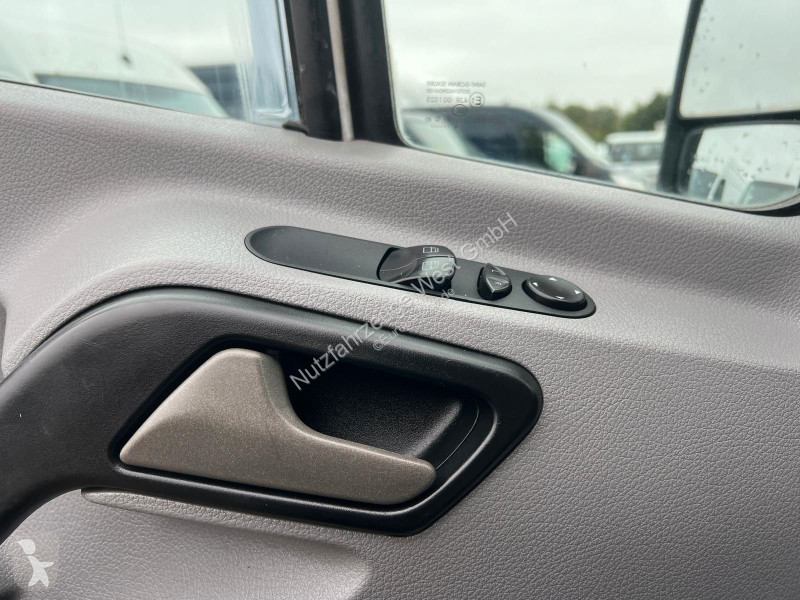 Teherautó Mercedes 416 XXL...