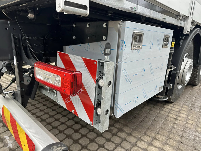 Kamion Volvo 540 Volvo  540 8X4 HIAB...