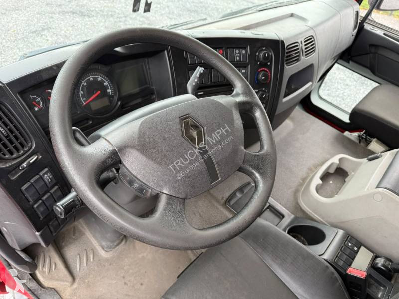 Kamion Renault 320