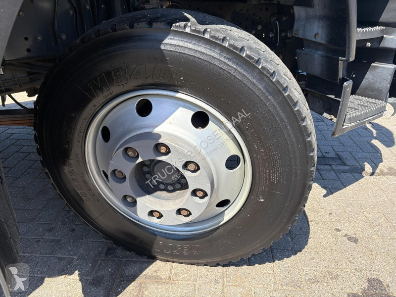 Kamion Iveco 140E21 + FASSI F 95 A 4x...