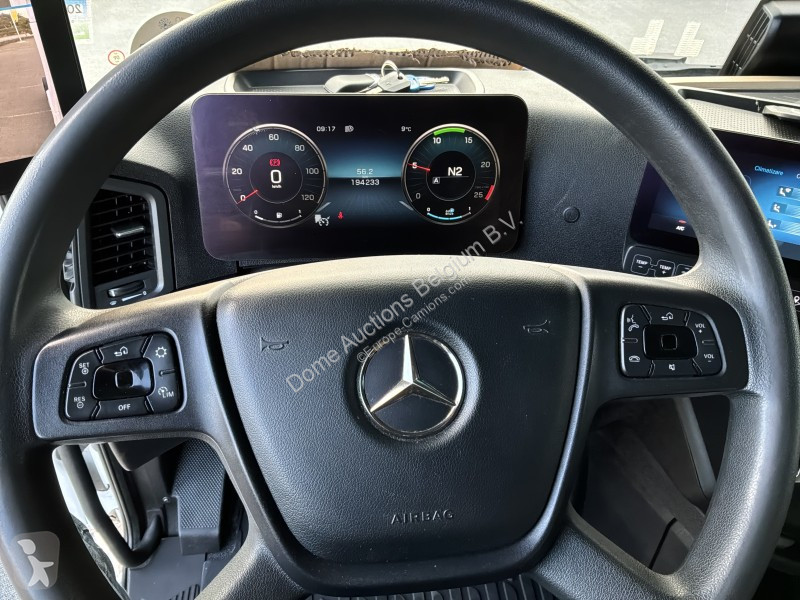 Kamión Mercedes Bigspace