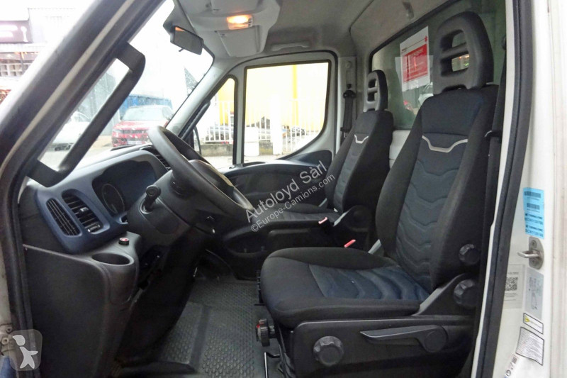 Iveco DAILY FRIGO 35S16 2,3D 156 BVA truck