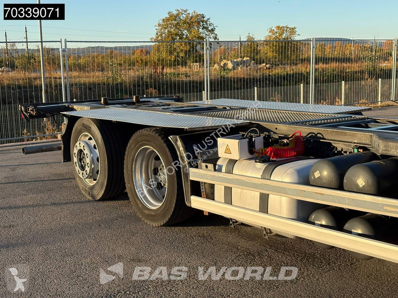 Kamion Mercedes 2540 6X2 Wechselbrücke BDF...