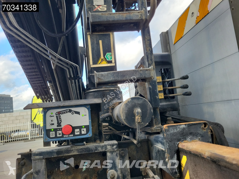 Kamion Renault 410 6X4 HIAB 166 S DUO Crane...