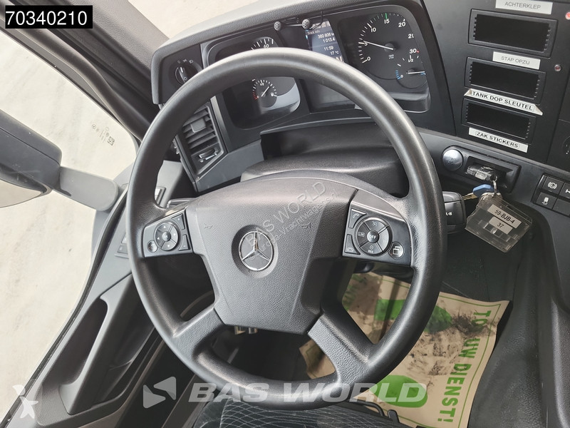 Vrachtwagen Mercedes 2024 4X2 19.5tonner...